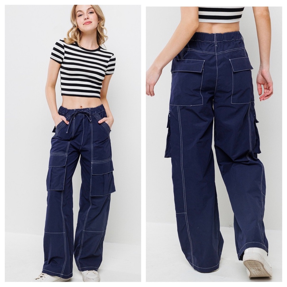 21 Must Have Stitch Detailed Nylon Cargo Pants - Picture 3 of 5